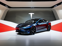 Model 3焕新版，特斯拉的革新之旅